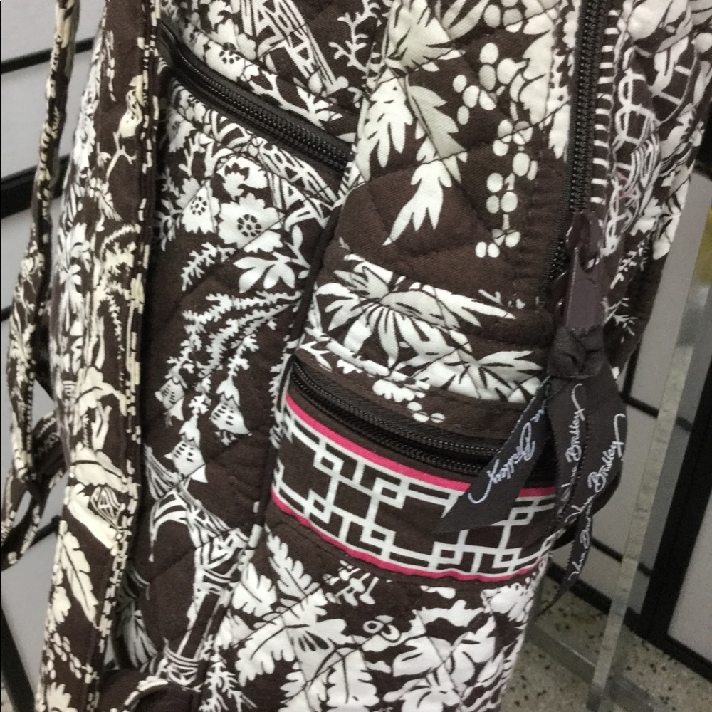 Backpack - Picture 6 of 8